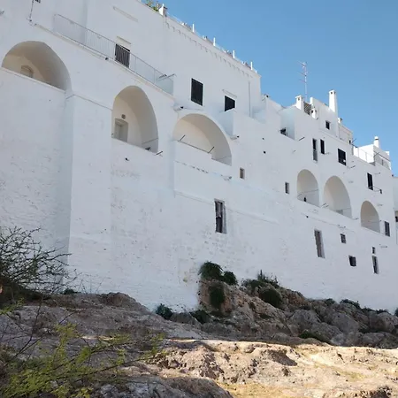 Trullo Emma *