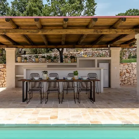 Holiday home Trullo Emma