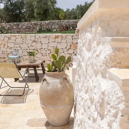 Trullo Emma Ostuni